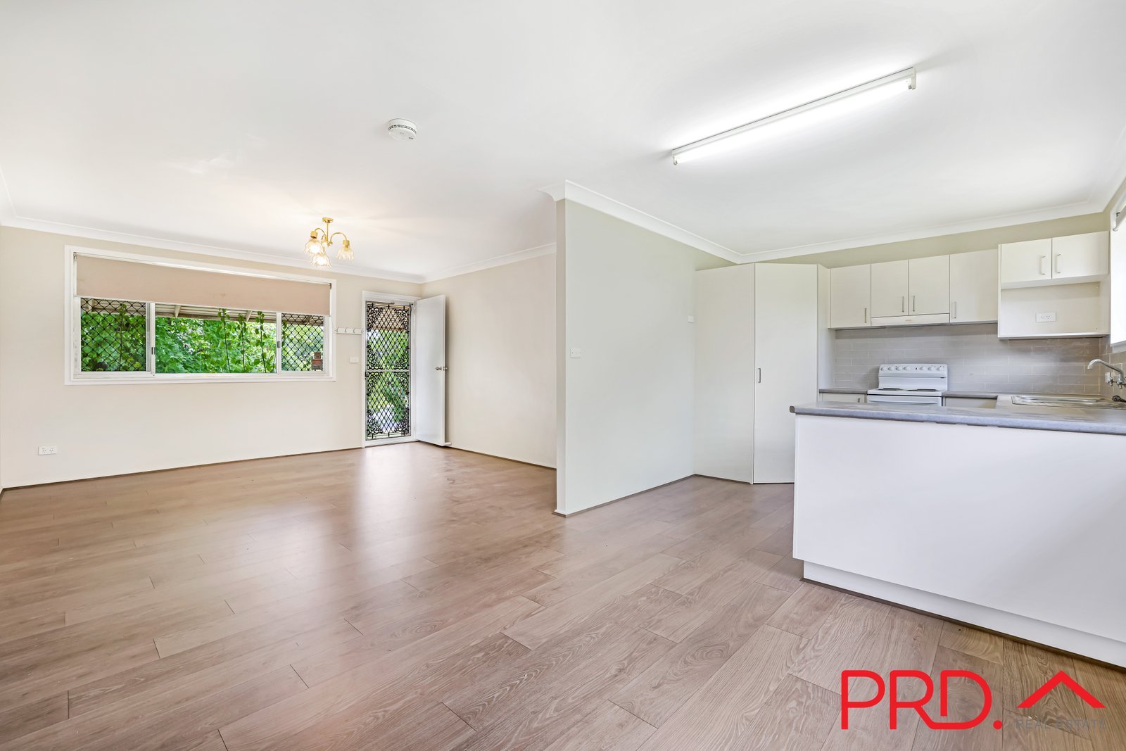 77 Cole Road TAMWORTH 10