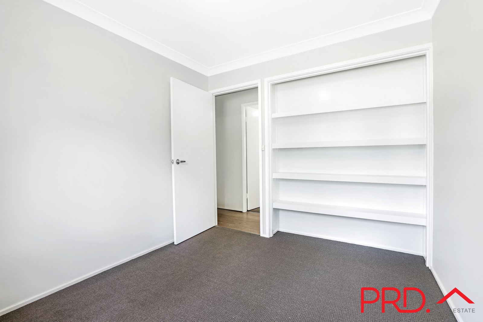 77 Cole Road TAMWORTH 18