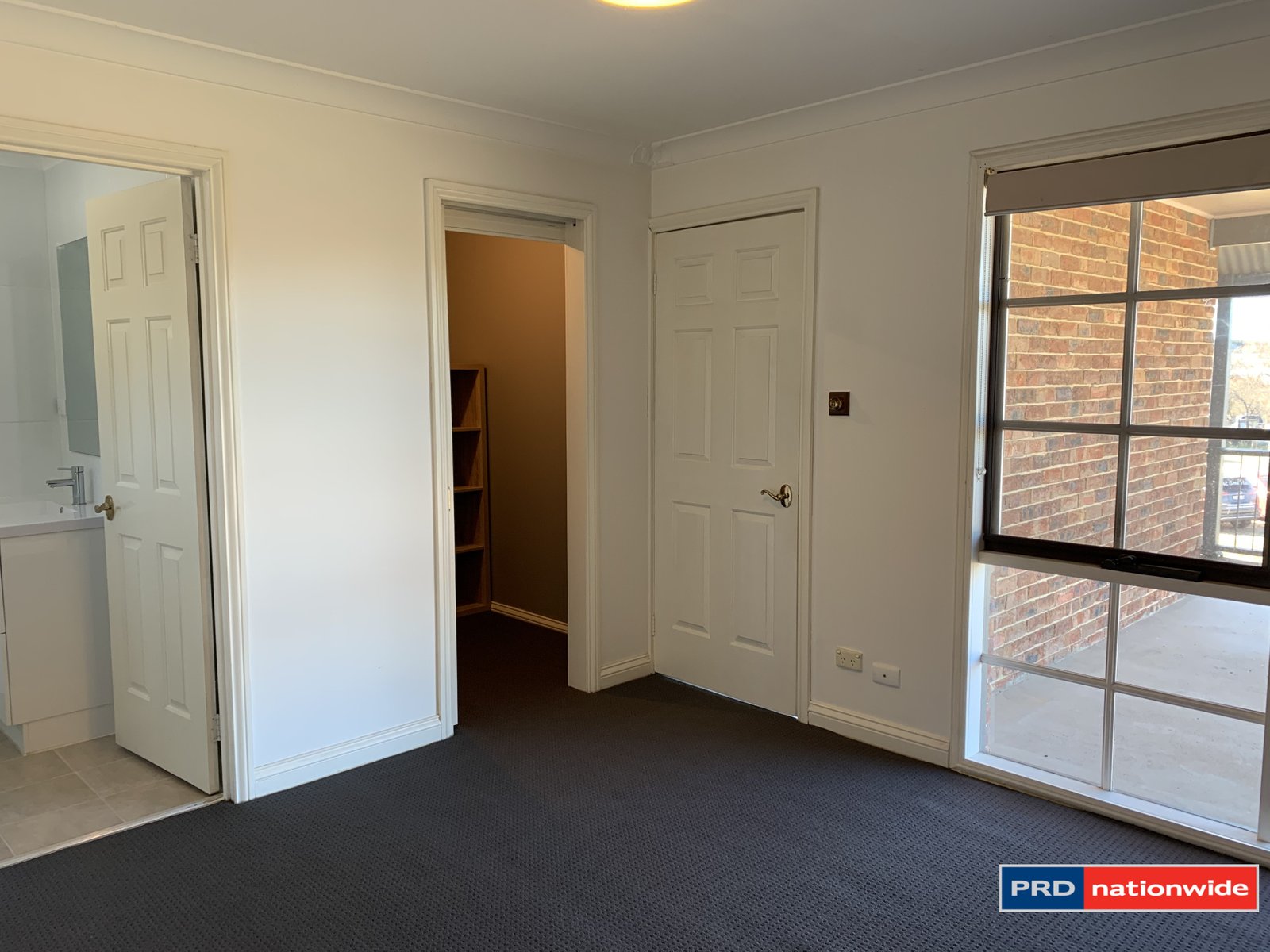77 Cowper Street BRAIDWOOD 8