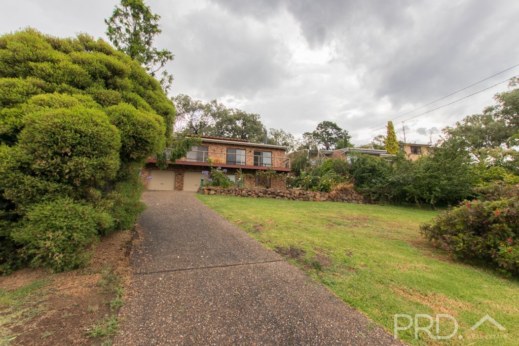 77 Dalhunty Street TUMUT 2
