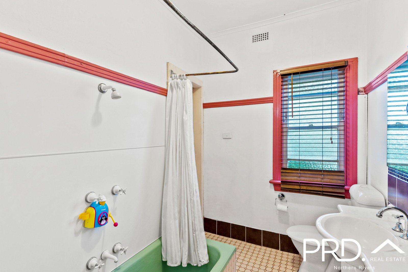 77 Dalley Street EAST LISMORE 11