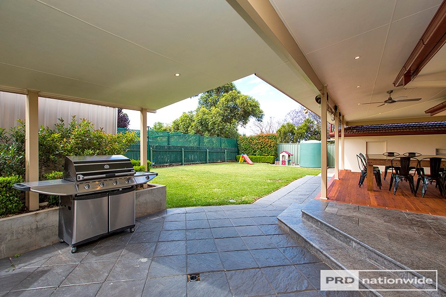 77 Darling Street TAMWORTH 10