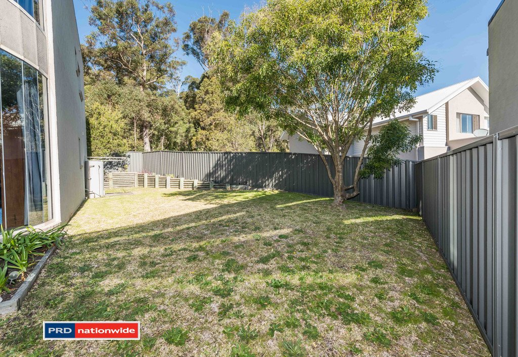 7/7 Dart Place CORLETTE 16