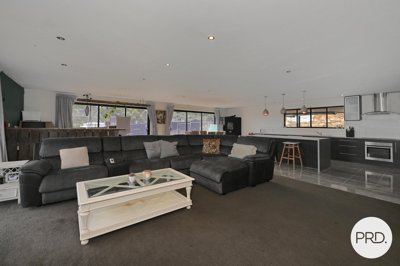 77 Douglas Road MOLESWORTH 14