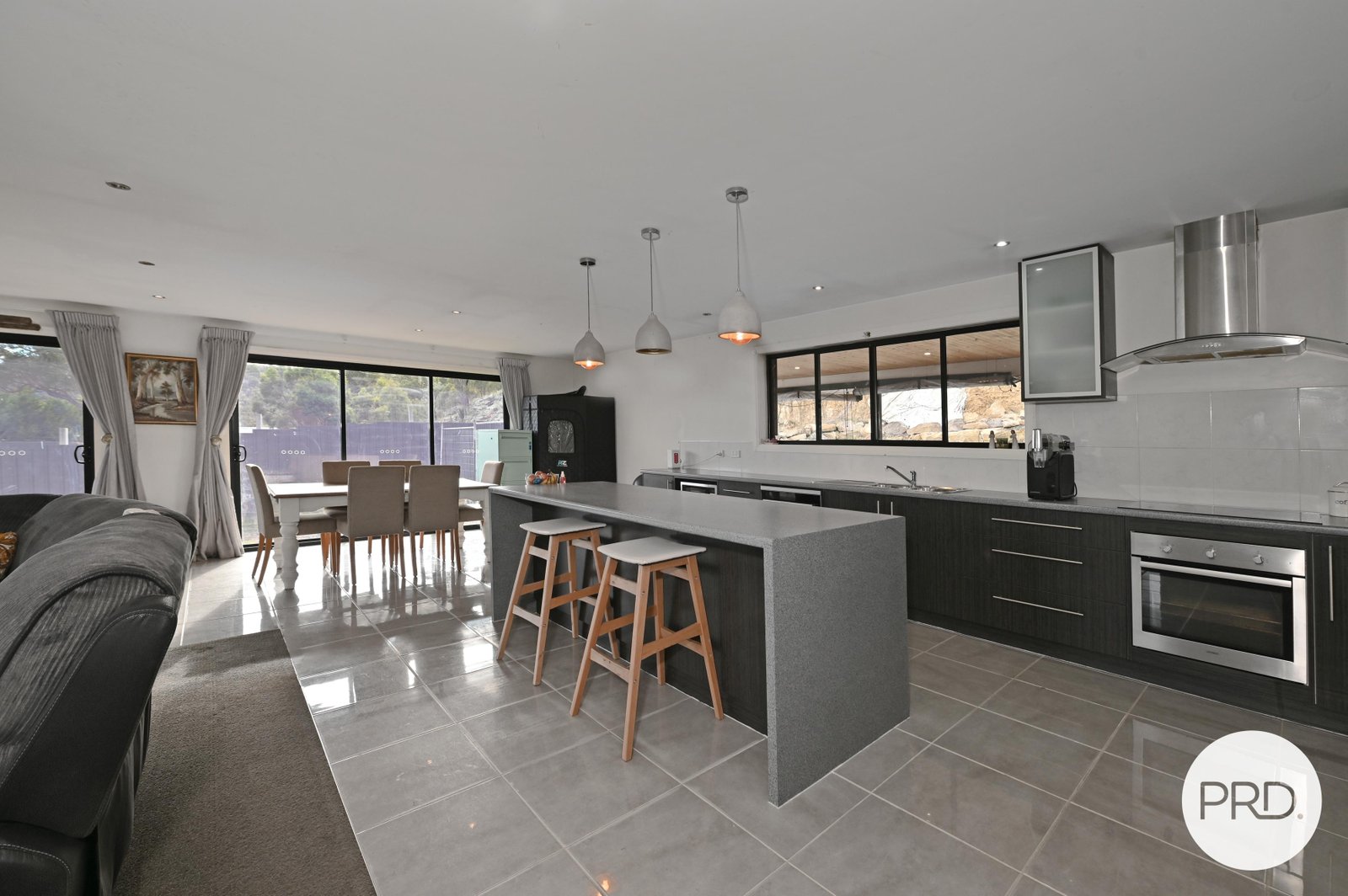 77 Douglas Road MOLESWORTH 16