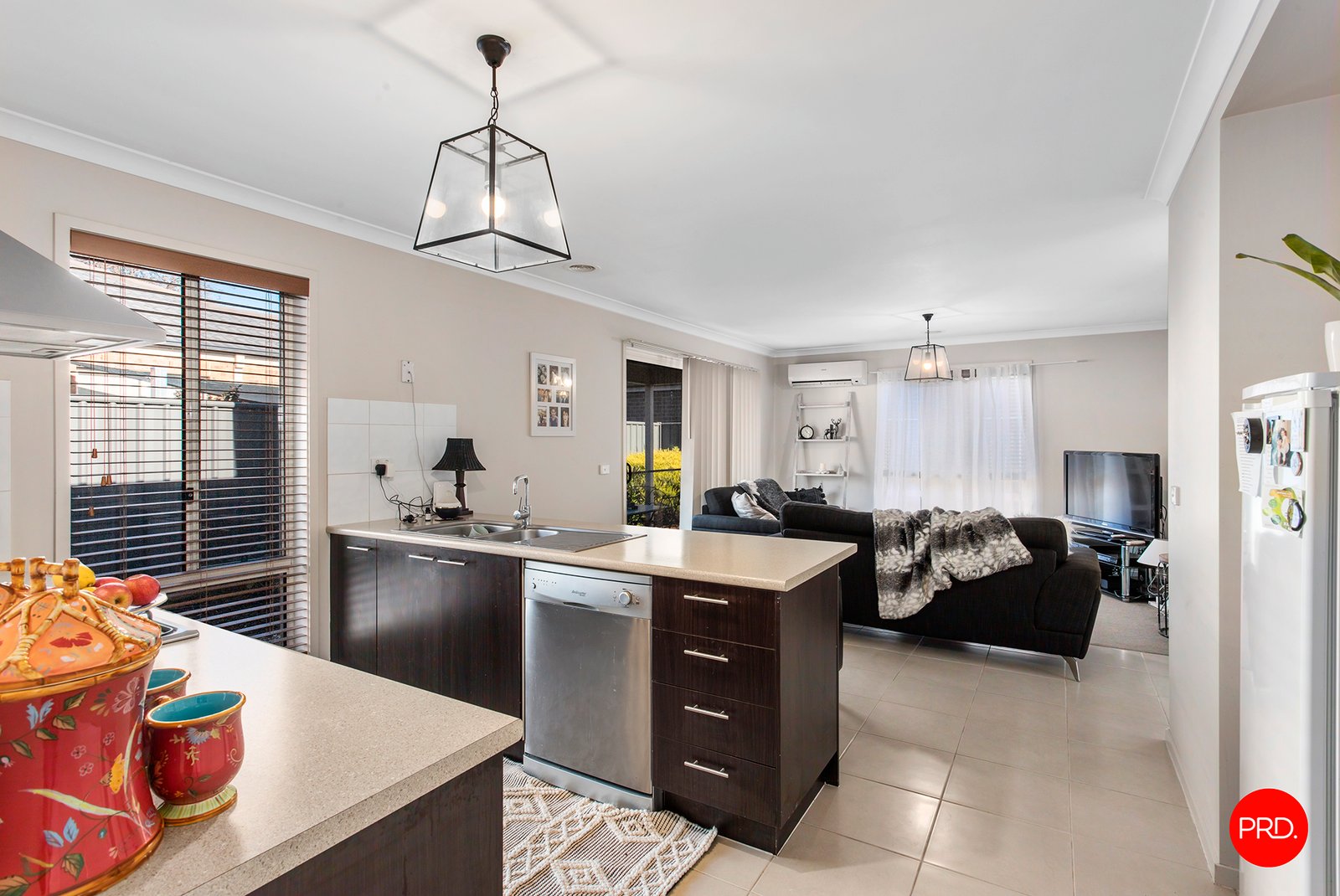 77 Dundas Street WHITE HILLS 3