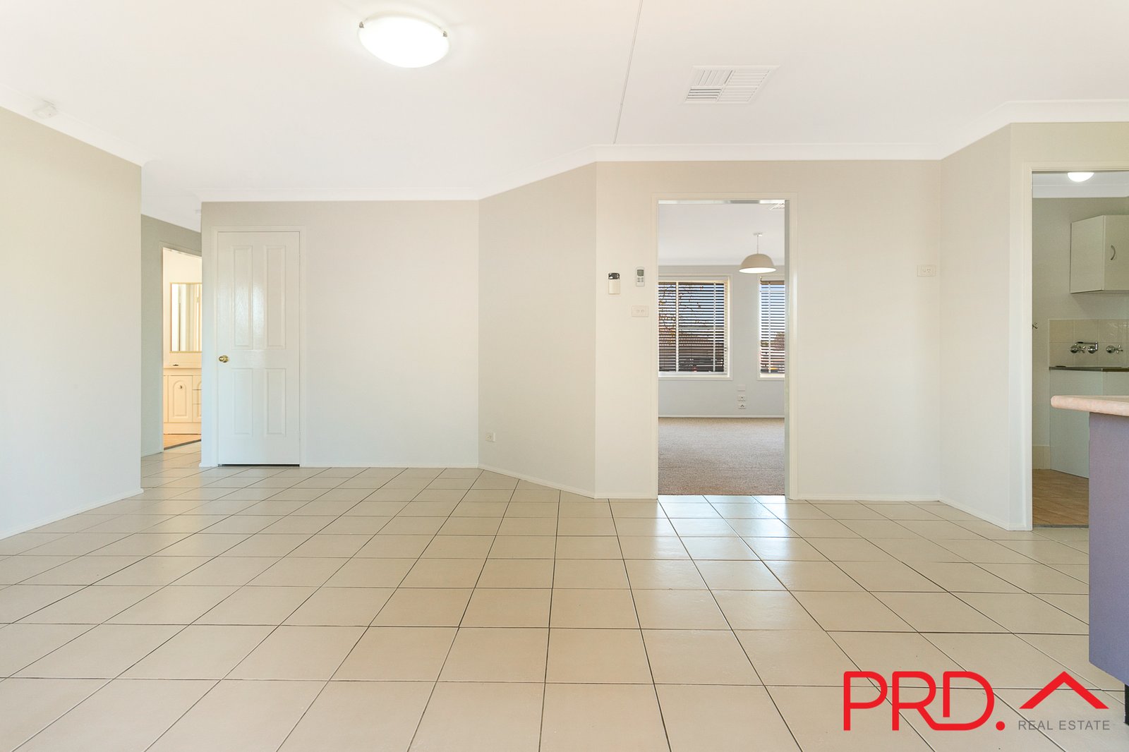 77 Flinders Street TAMWORTH 17