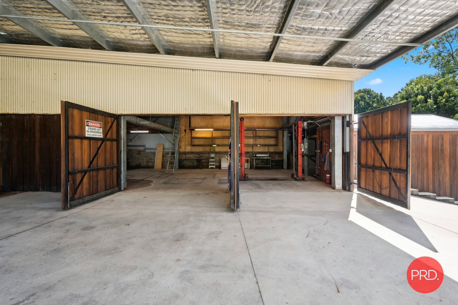77 Gale Street CORAMBA 24