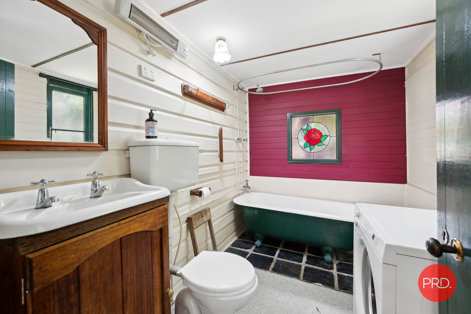 77 Gale Street CORAMBA 27
