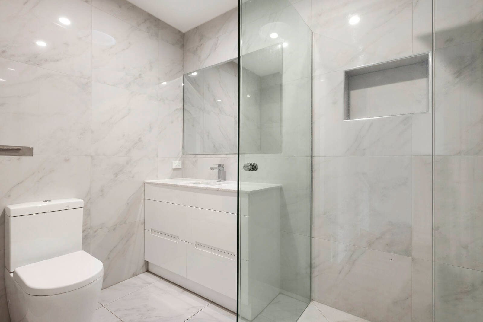 Real Estate and Property in 7/7 Hay Street, Box Hill South, VIC