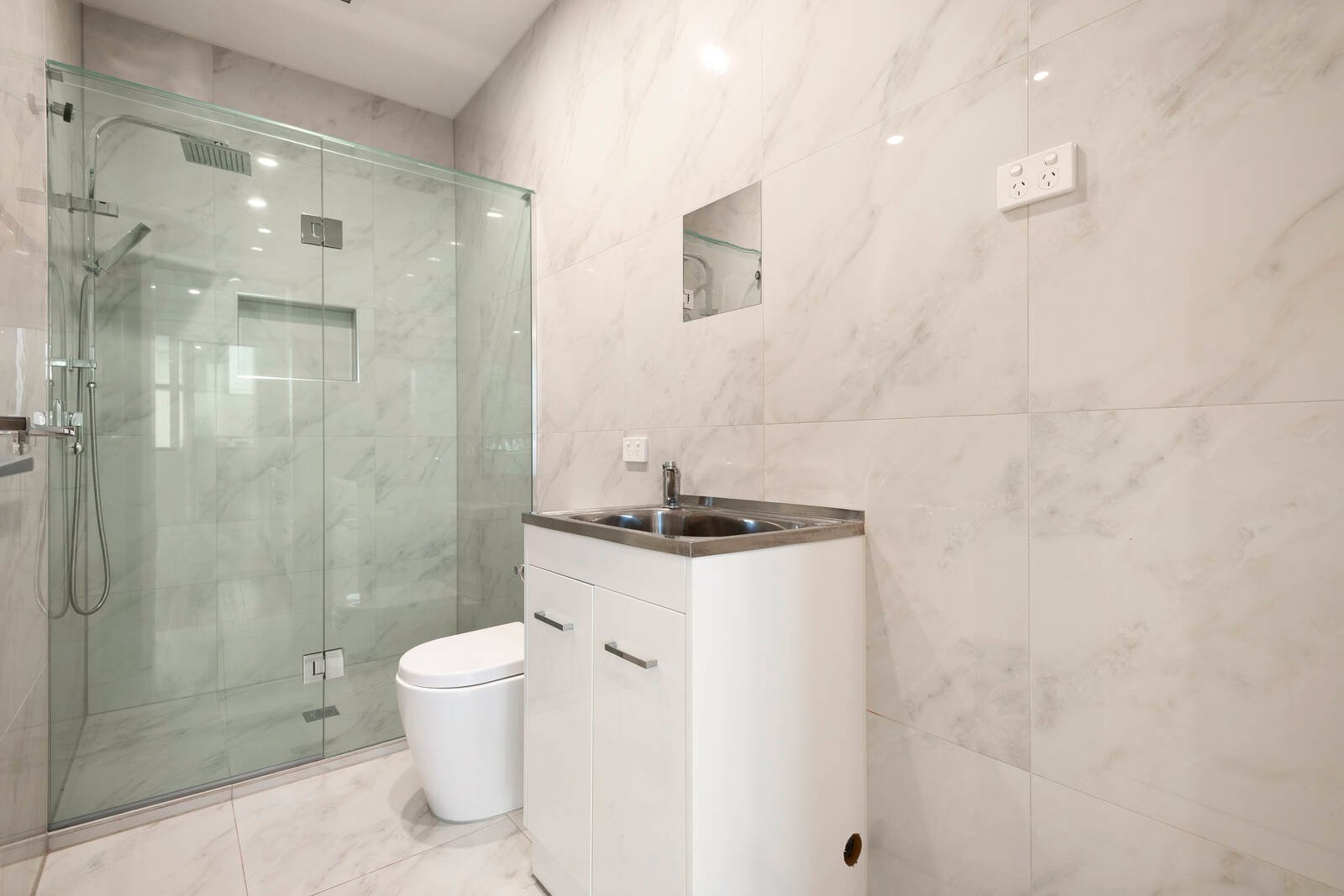 Real Estate and Property in 7/7 Hay Street, Box Hill South, VIC