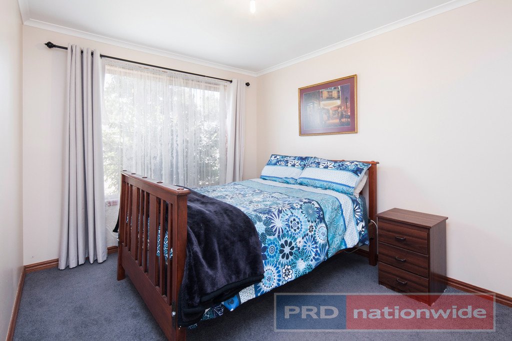 77 Hill Street SEBASTOPOL 6