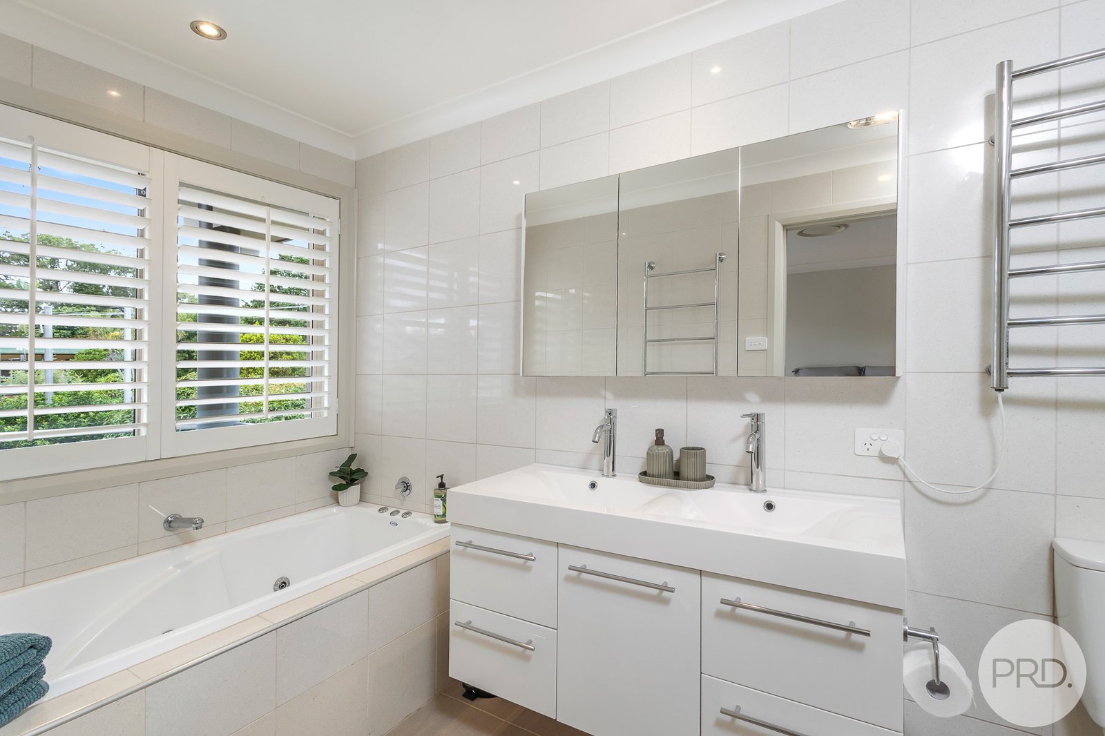 77 Kent Gardens SOLDIERS POINT 28