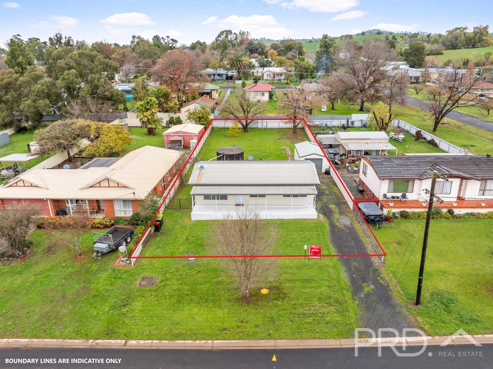 77 Lockhart Street ADELONG 18