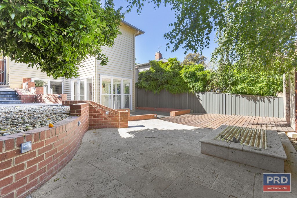 77 Mackenzie Street BENDIGO 13