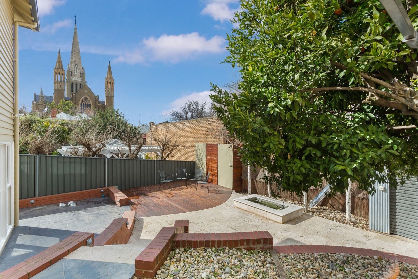 77 Mackenzie Street BENDIGO 9