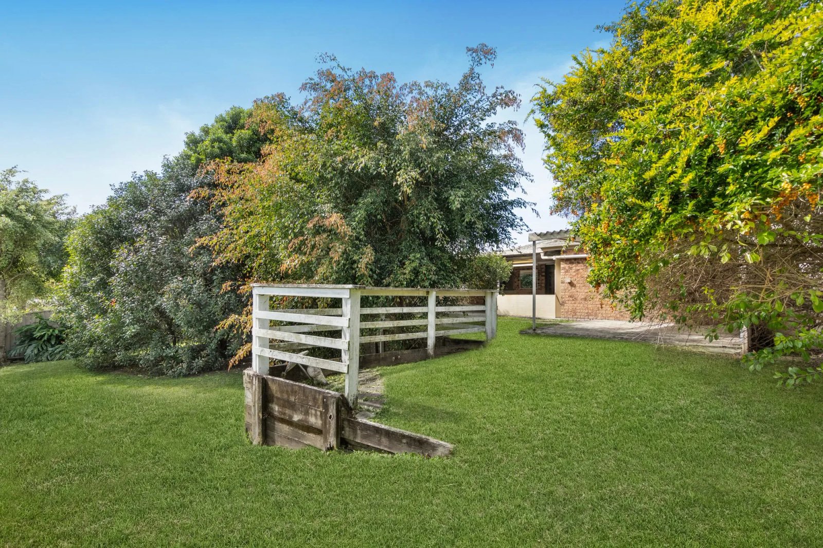 77 Macquarie Avenue MOLENDINAR 2