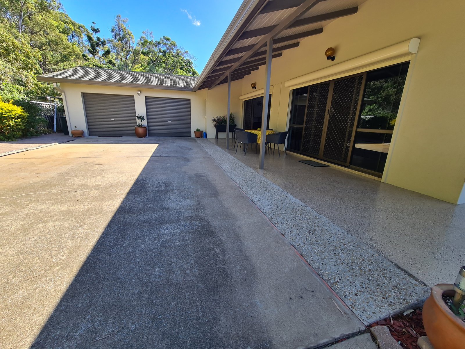 77 MALPAS Street BOYNE ISLAND 8