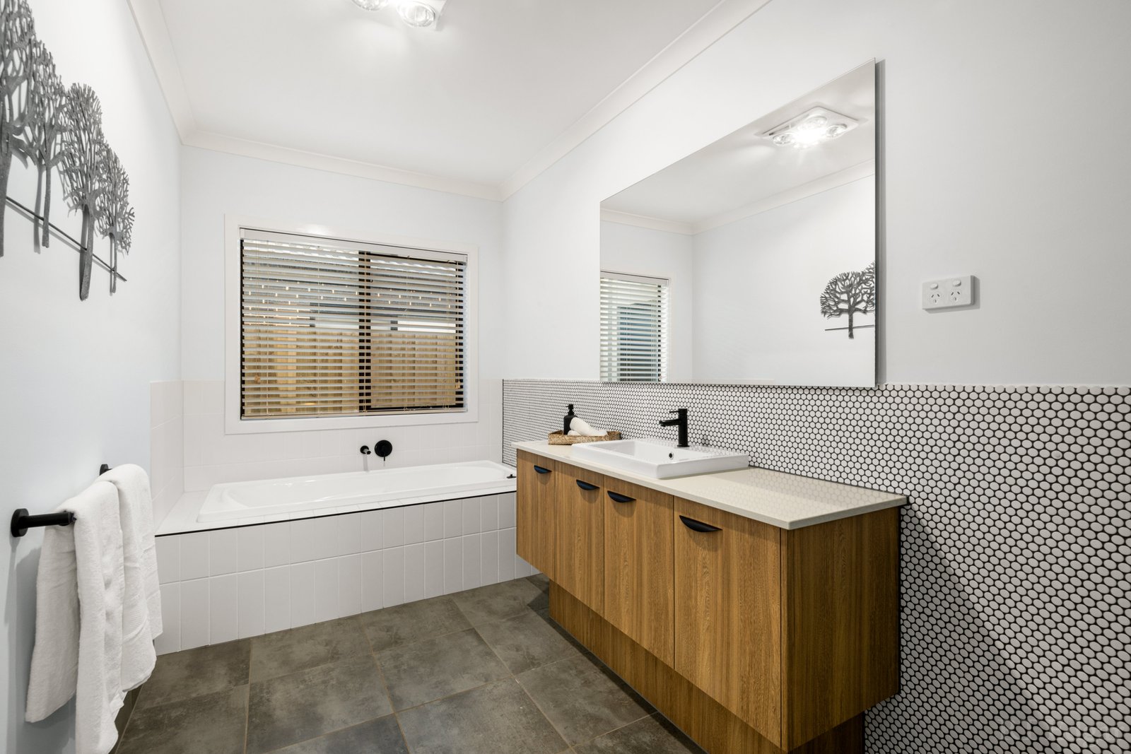 Real Estate and Property in 77 Miranda Crescent, St Leonards, VIC