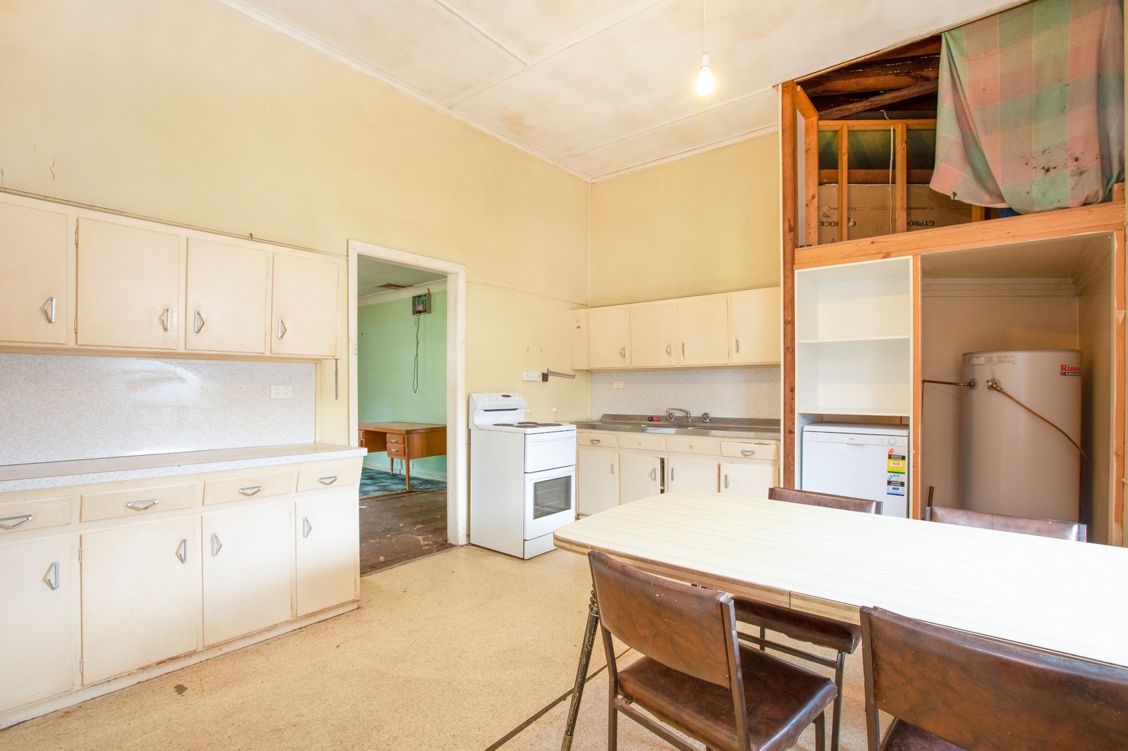 77 Mitchell Ave  KURRI KURRI 6