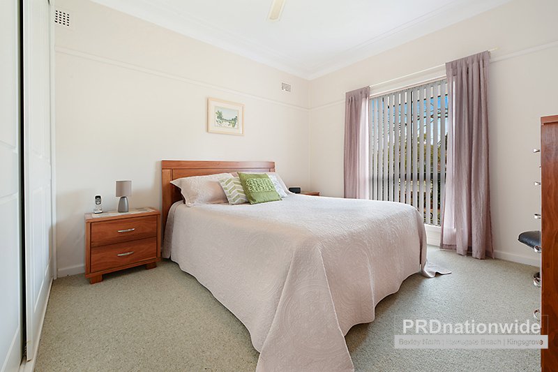 77 Monterey Street MONTEREY 6