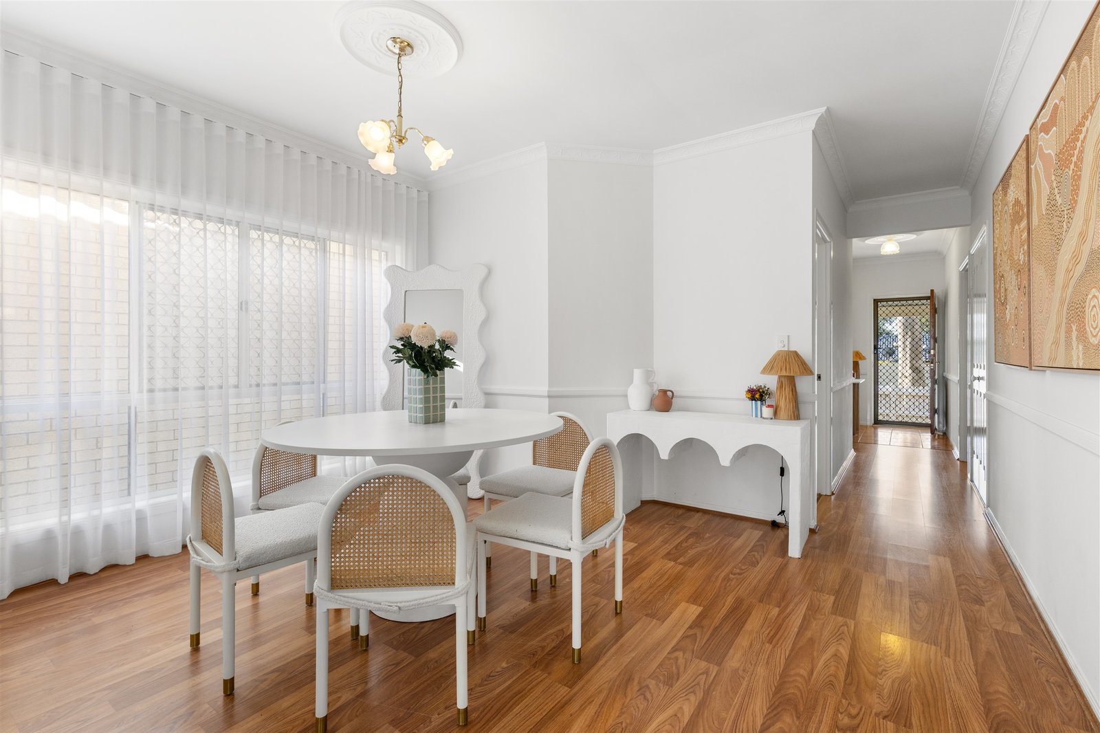 77 Mulgrave Crescent FOREST LAKE 4