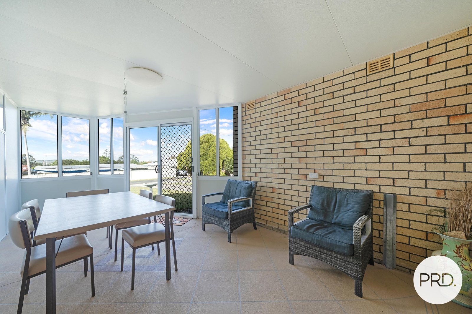 77 Norman Street LAURIETON 15