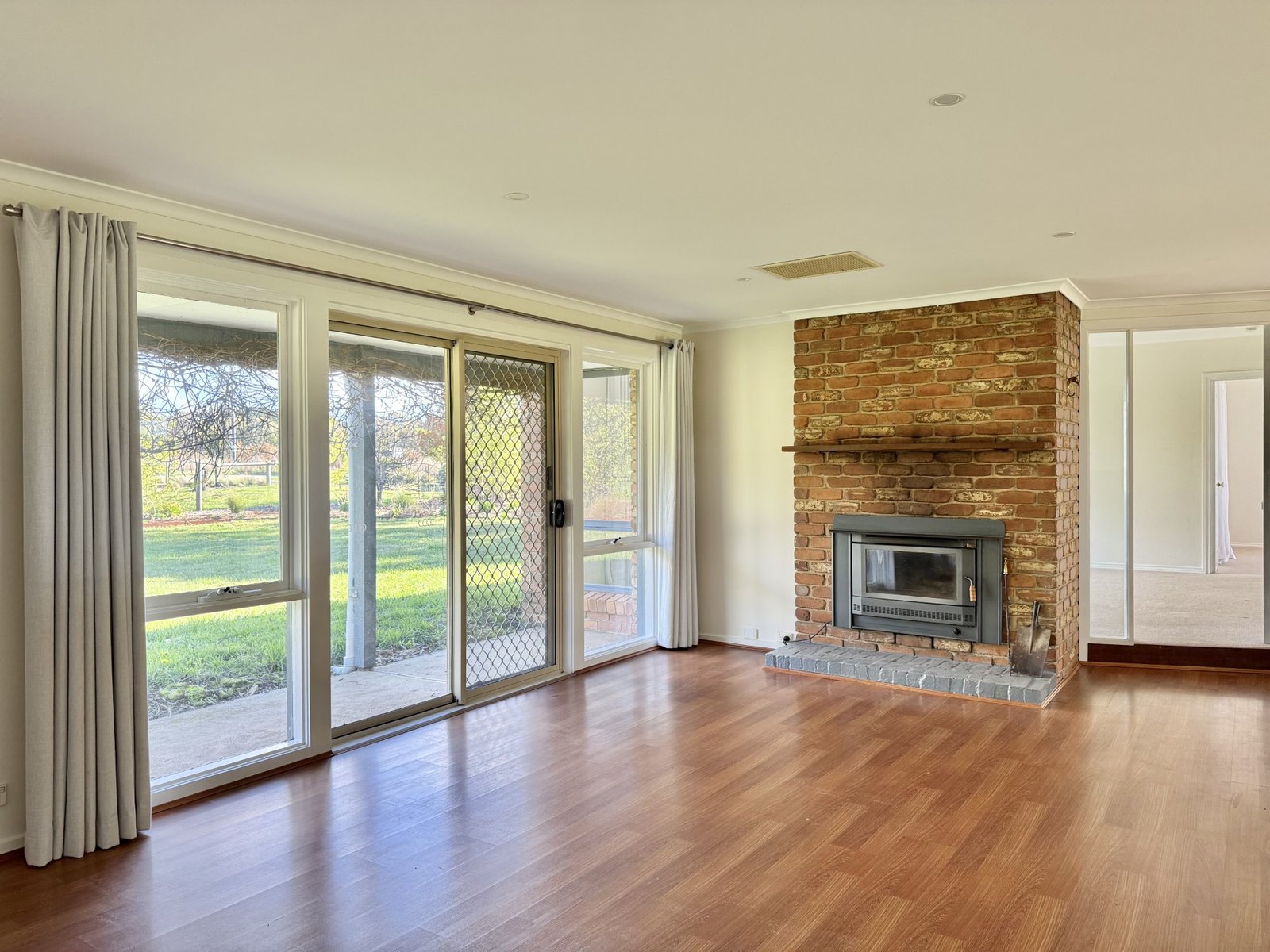 Real Estate and Property in 77 Northumberland Road, Kyneton, VIC