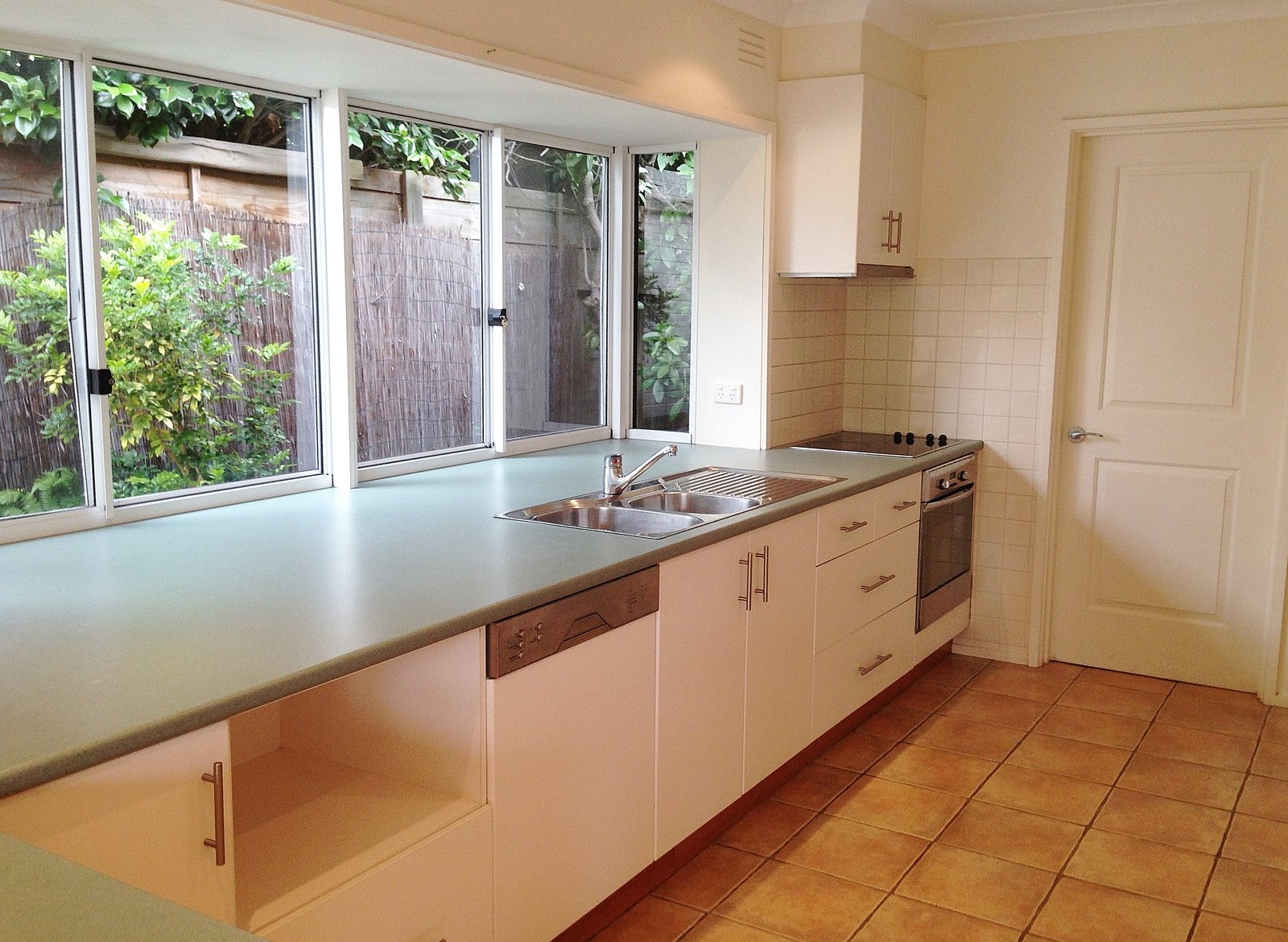 Gallery: 77 Oak Street