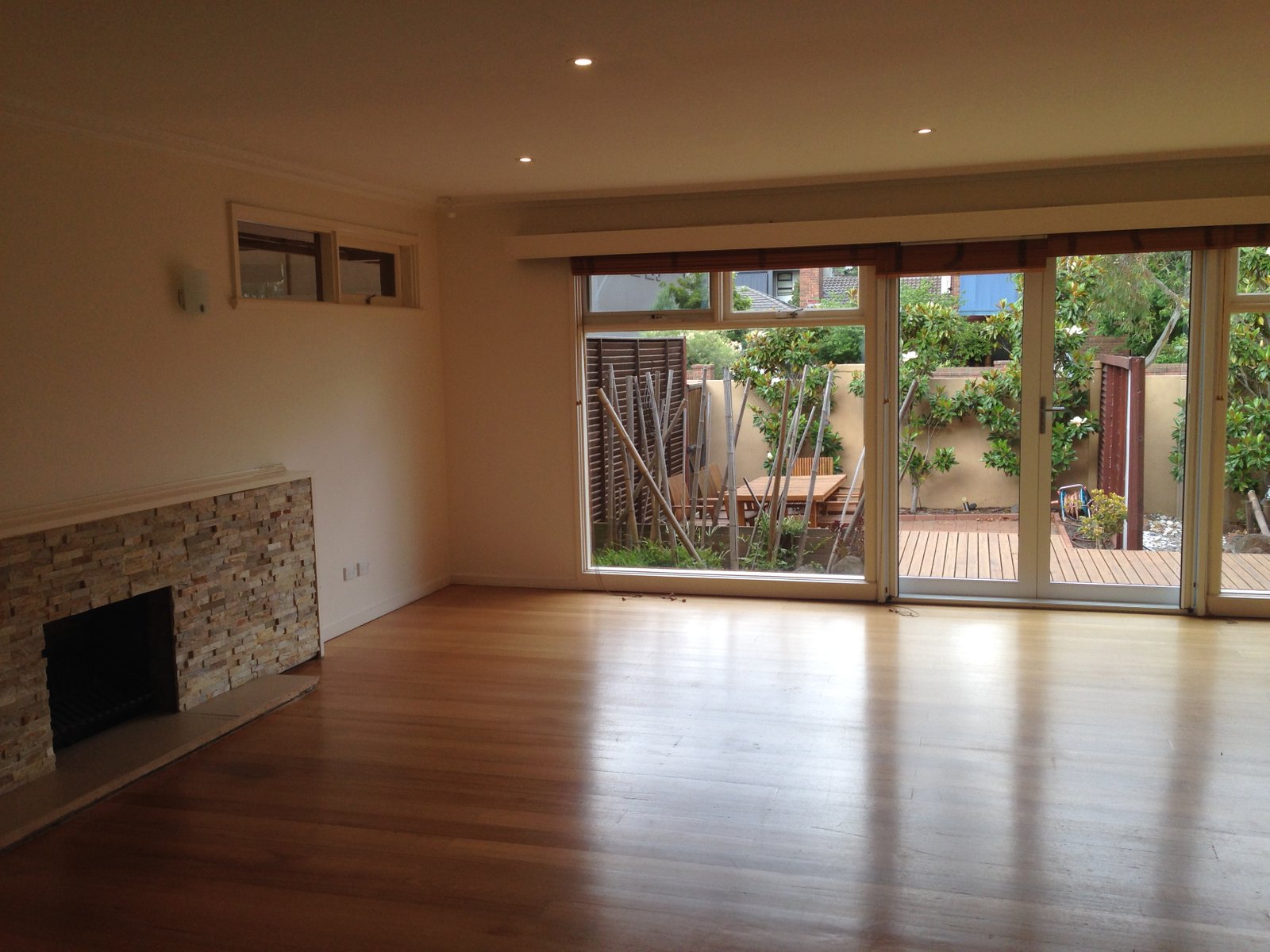 Gallery: 77 Oak Street