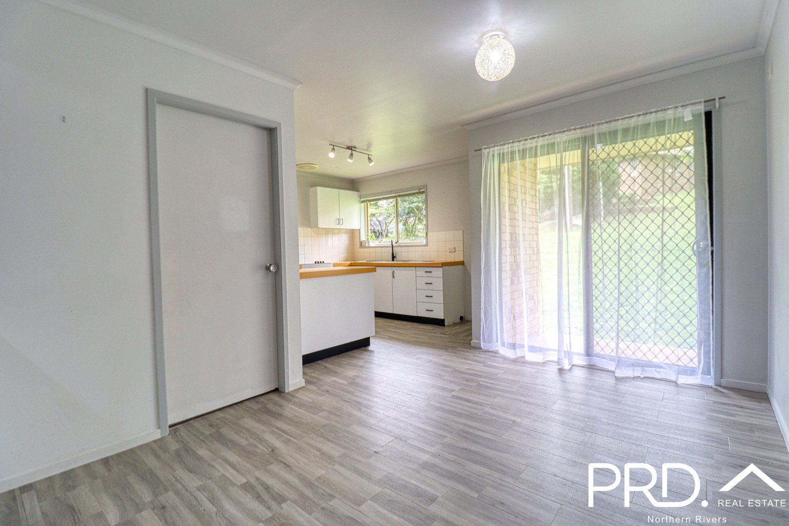 77 Phillip Street GOONELLABAH 4
