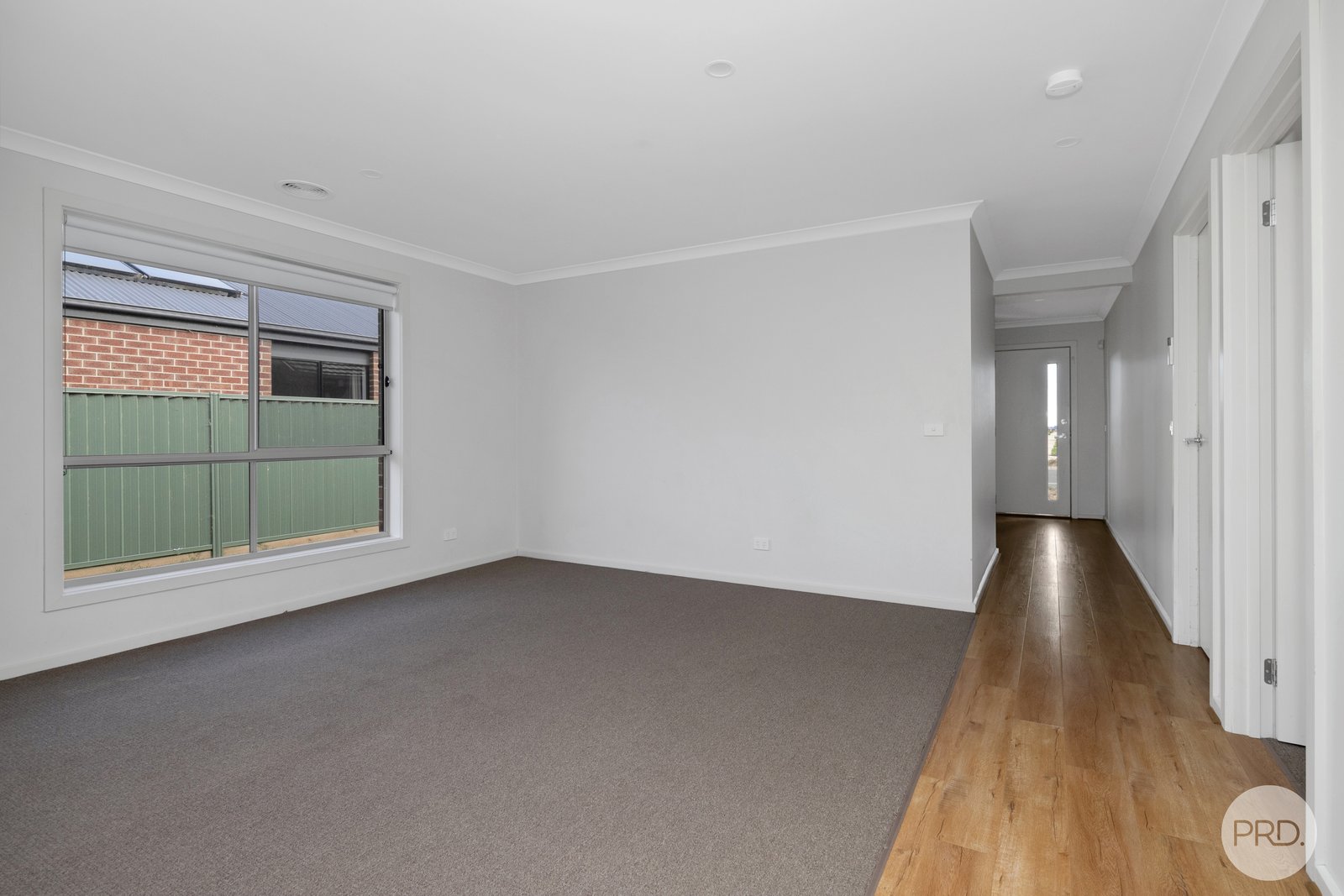 77 Presentation Boulevard WINTER VALLEY 2