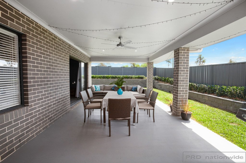 77 Radiant Avenue BOLWARRA HEIGHTS 12