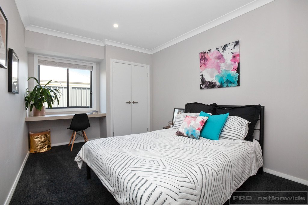 77 Radiant Avenue BOLWARRA HEIGHTS 22