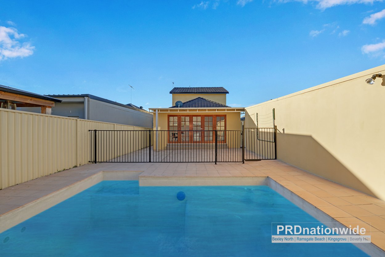 77 Sandringham Street SANS SOUCI 6