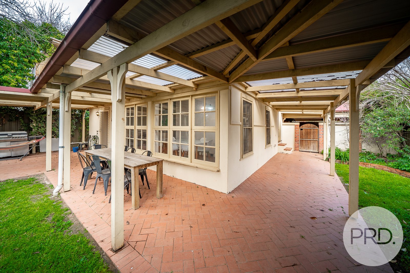 77 Simmons Street WAGGA WAGGA 13