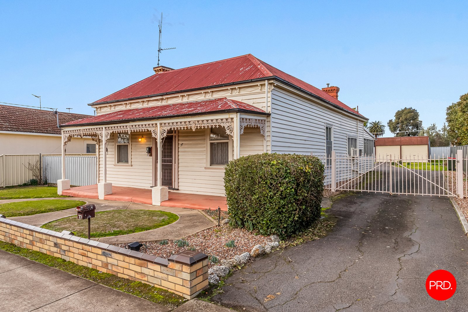 77 Sternberg Street KENNINGTON 2