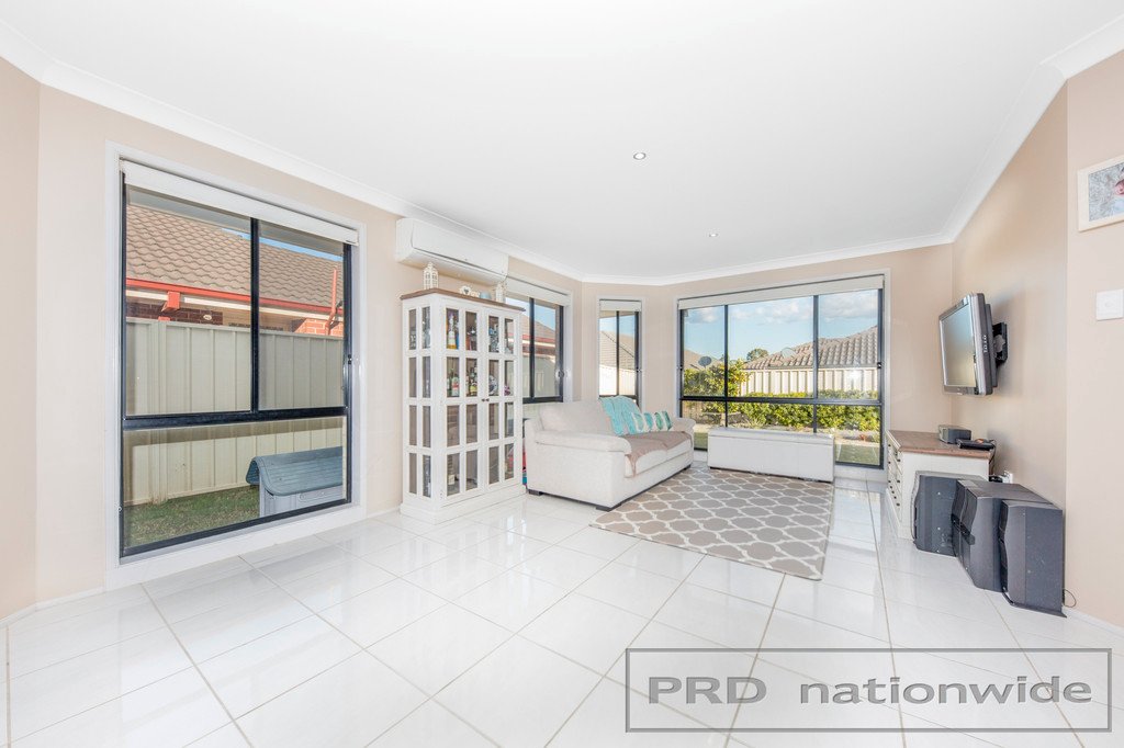 77 Streeton Drive METFORD 10