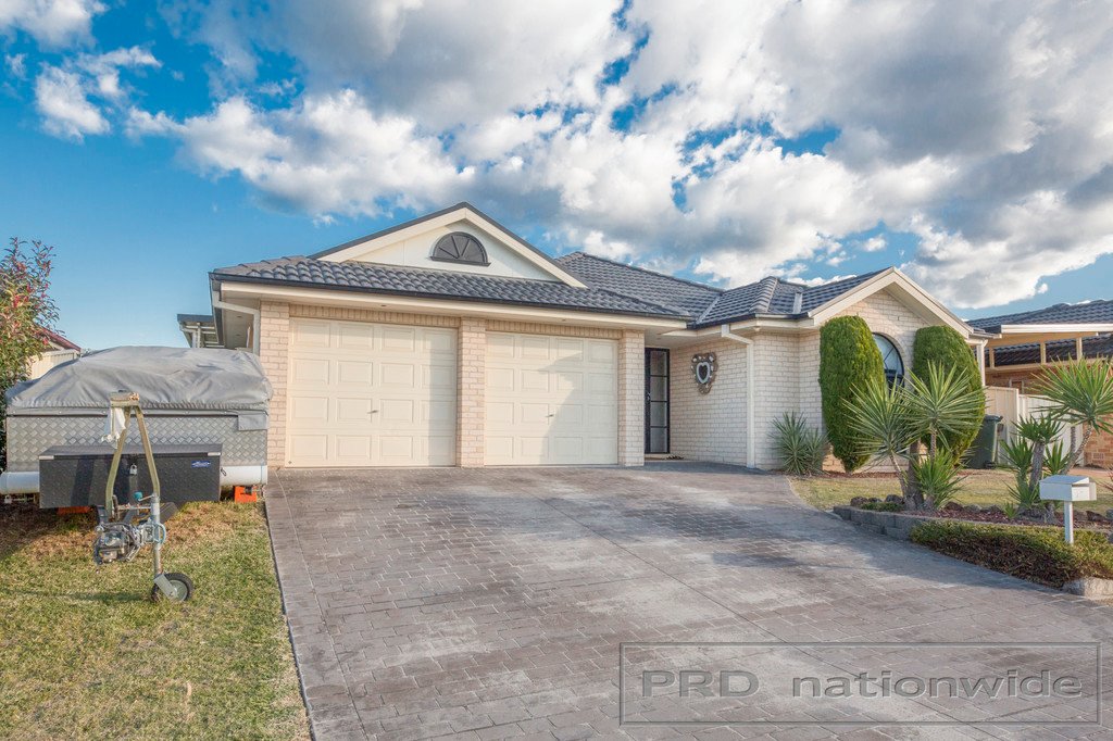 77 Streeton Drive METFORD 21