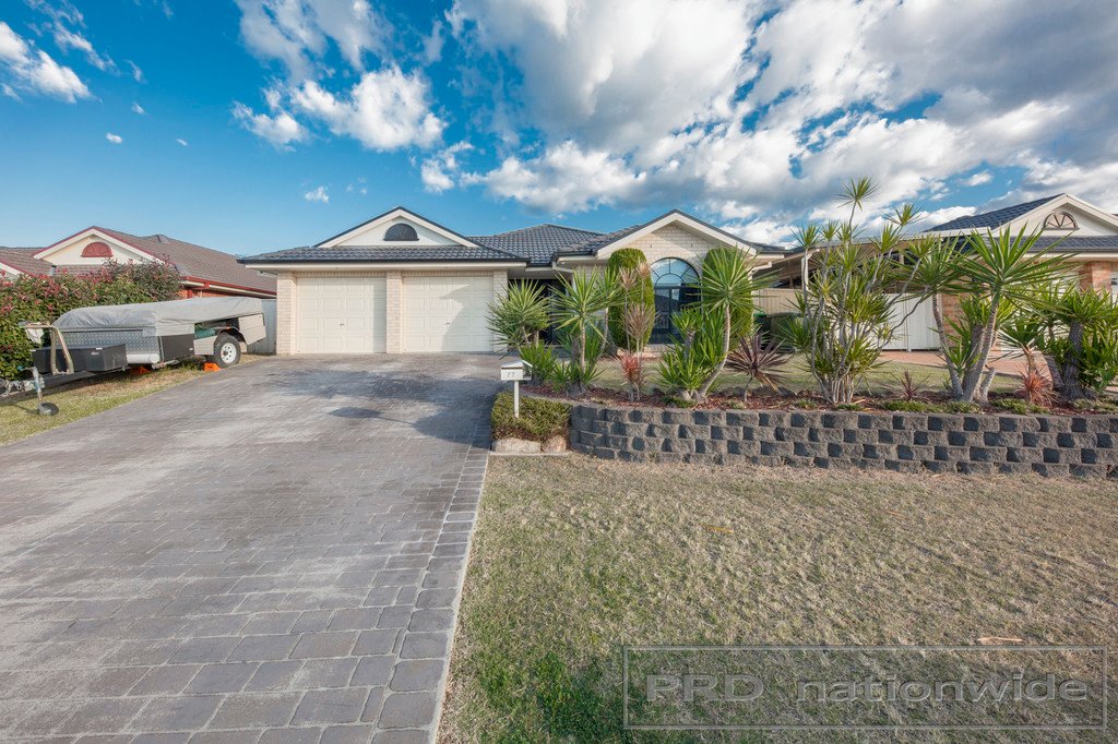 77 Streeton Drive METFORD 22