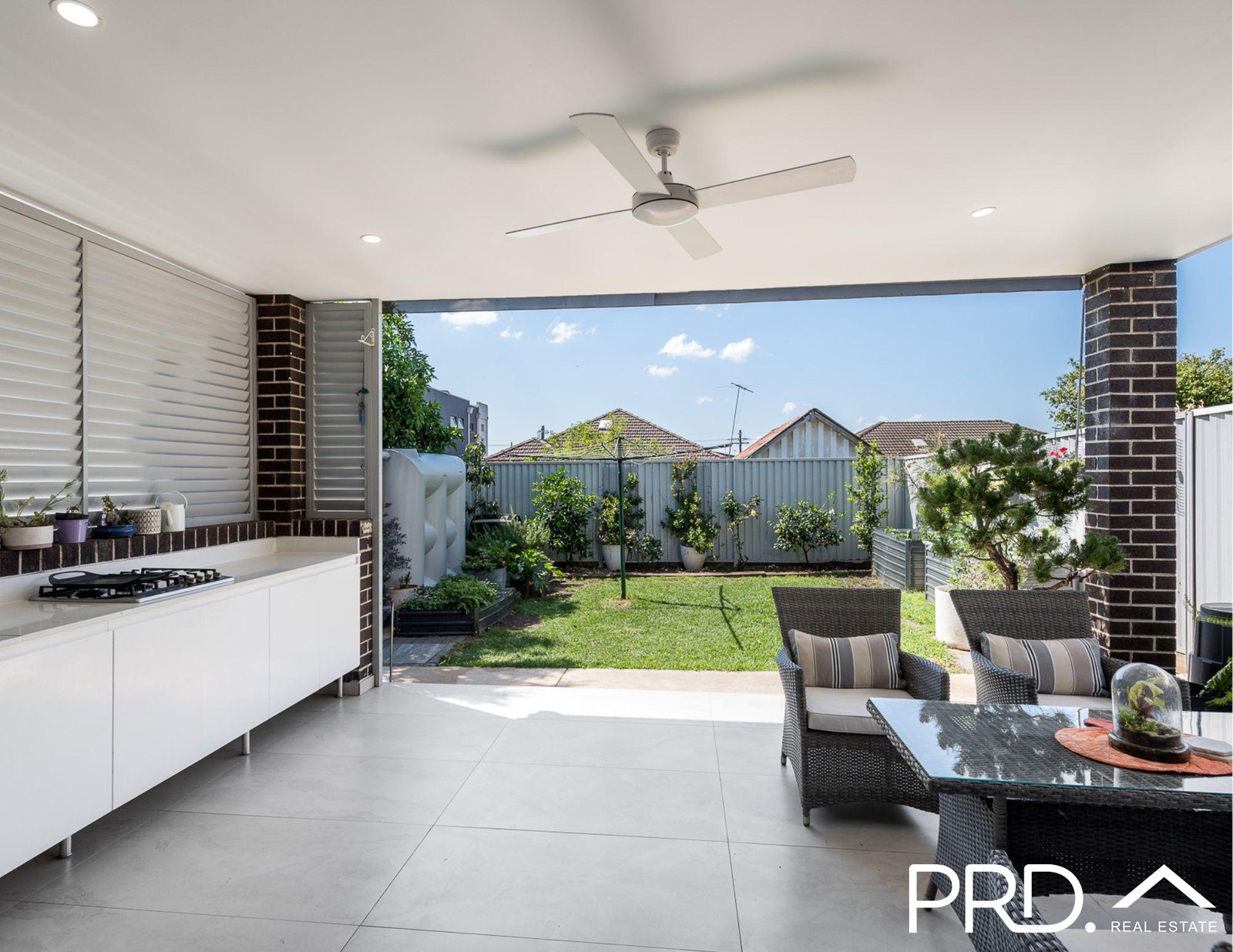 77 Wall Avenue PANANIA 8