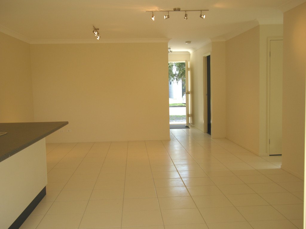 77 Wellington Street VIRGINIA 3