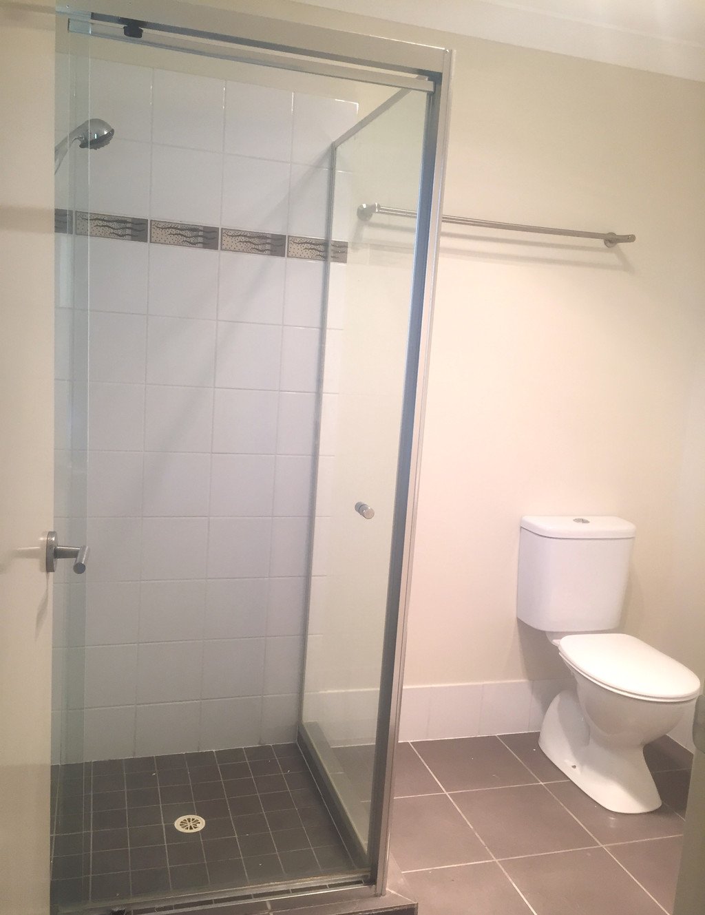 77 Wellington Street VIRGINIA 5