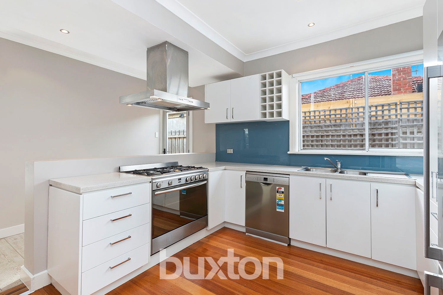 Gallery: 77 White Street
