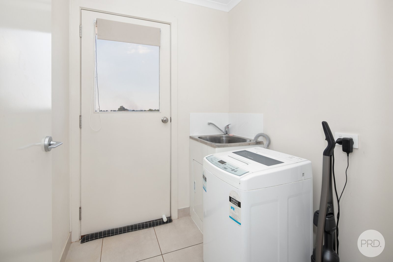 77 Wilcar Drive WAUBRA 12