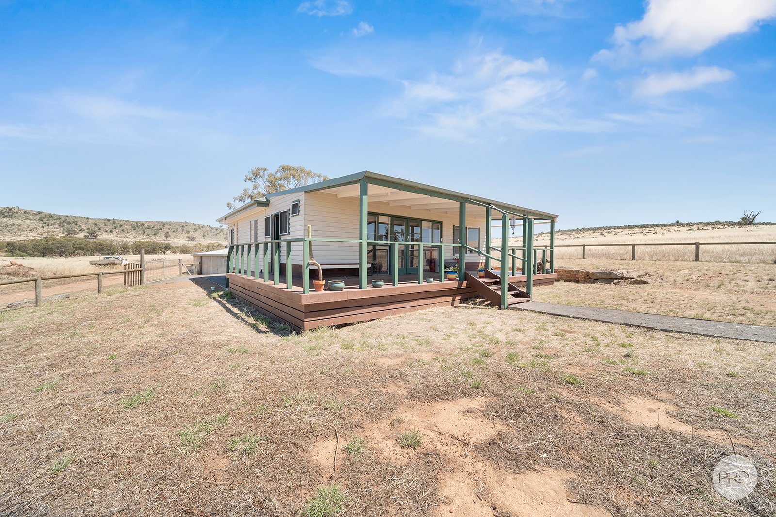 77 Wilsons Road BUCKRABANYULE 3
