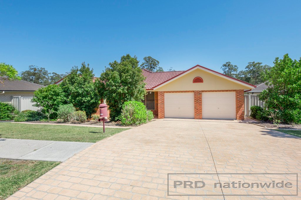77 Worcester Drive EAST MAITLAND 1