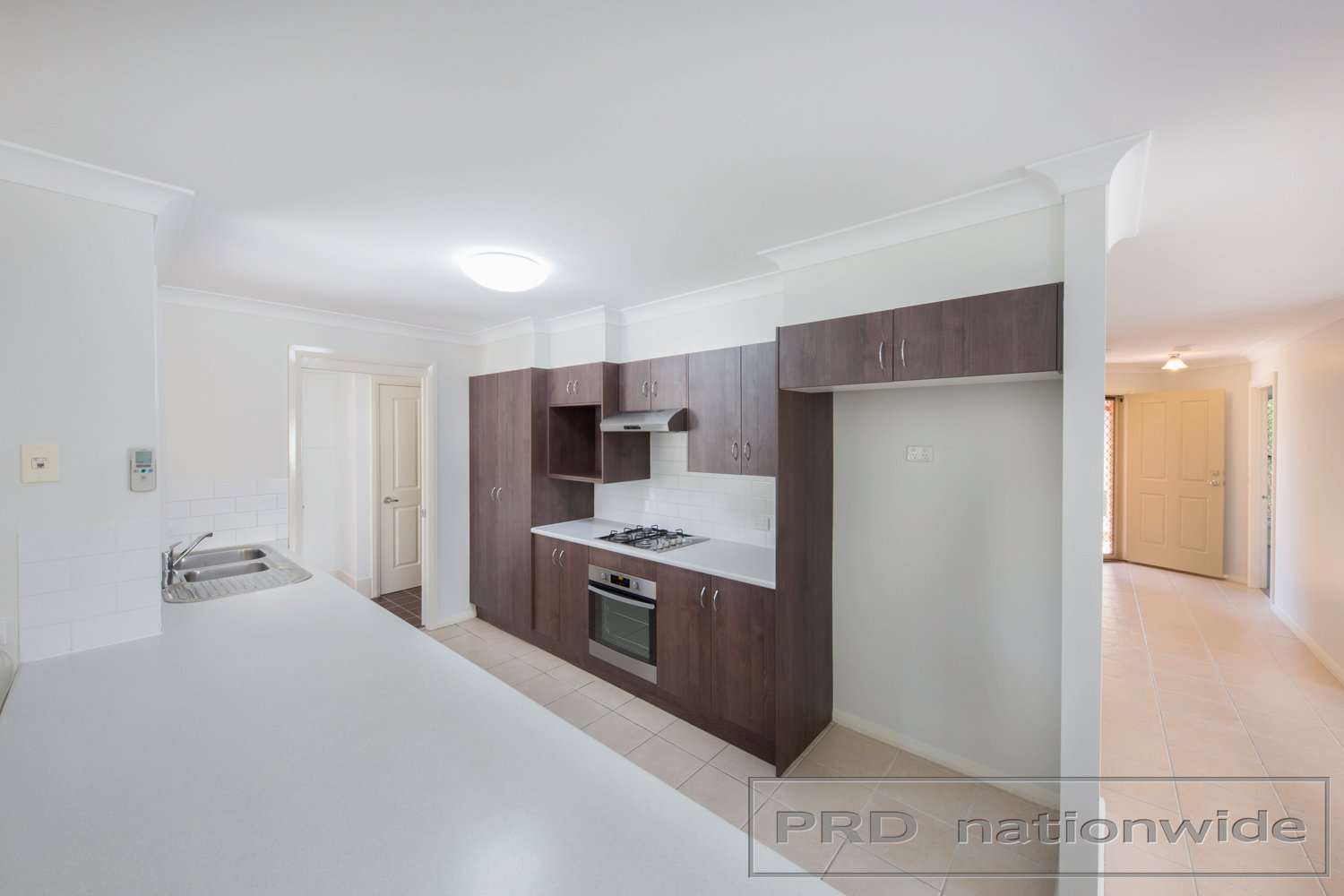 77 Worcester Drive EAST MAITLAND 3