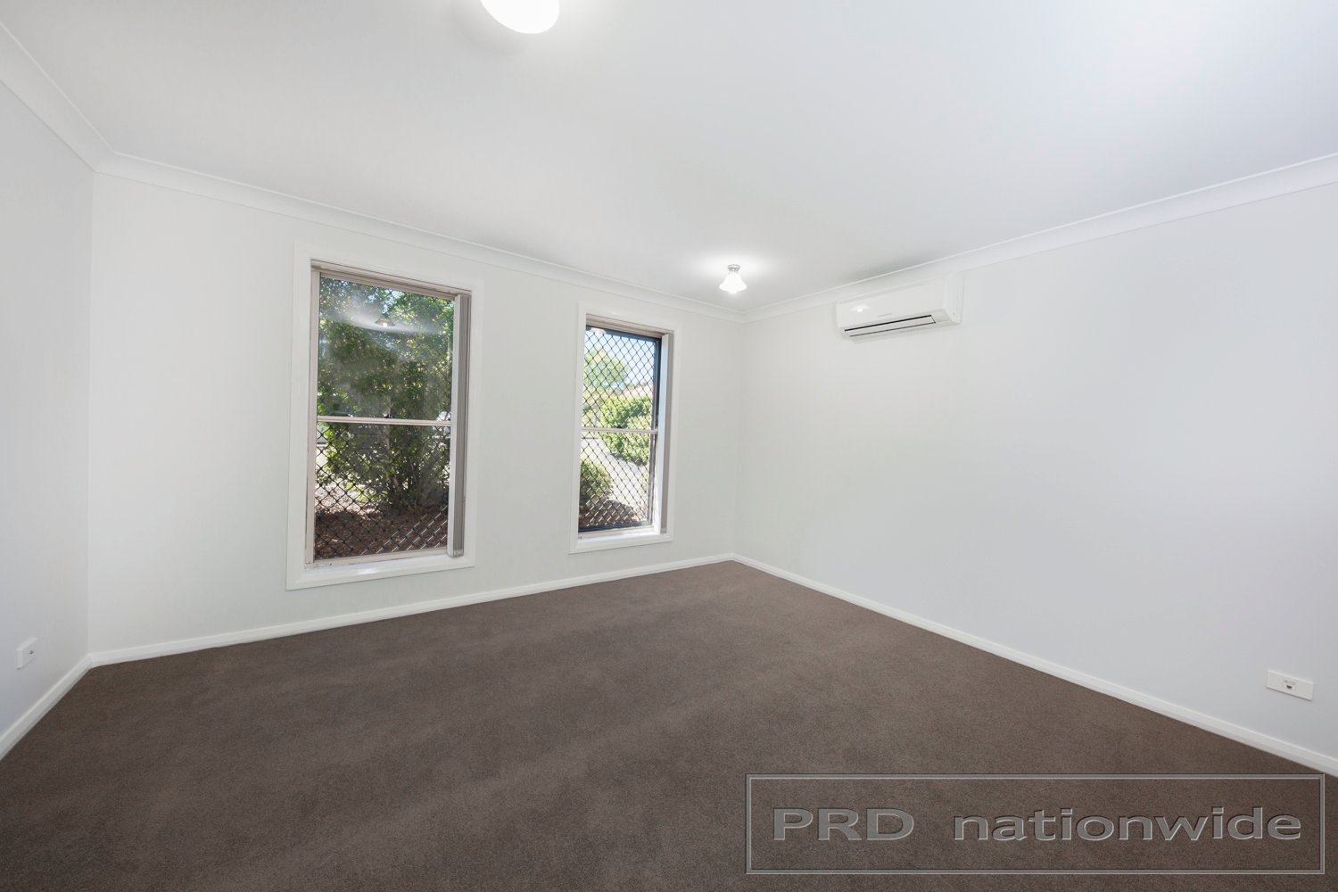 77 Worcester Drive EAST MAITLAND 8