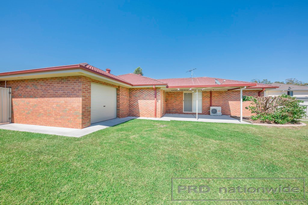 77 Worcester Drive EAST MAITLAND 18